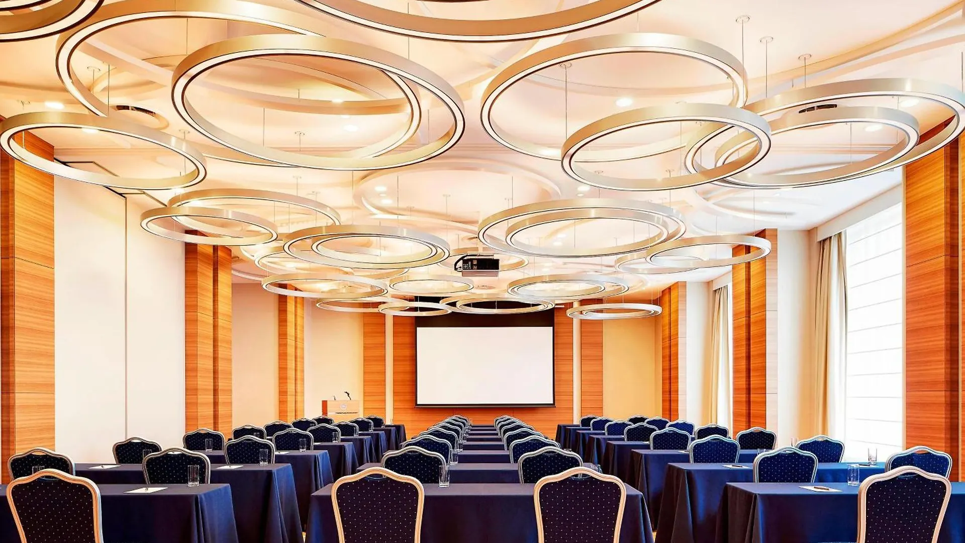Sheraton Grand Hiroshima Hotel 5*,  Japan