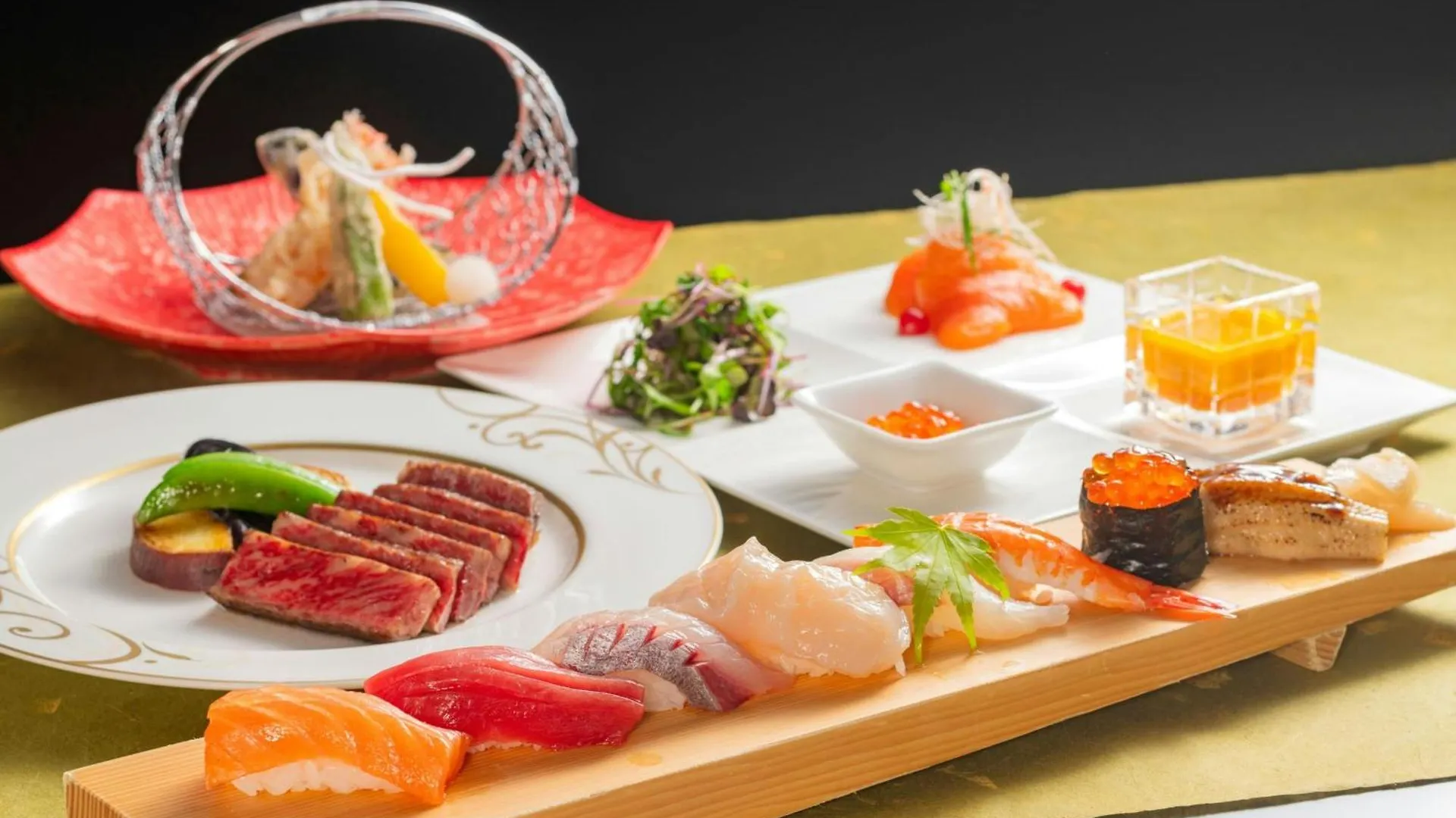 Sheraton Grand Hiroshima Hotel 5*,